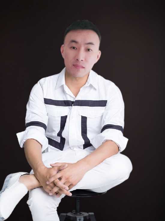 齊偉